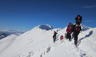 Hajla: Sniježna lavina ugrozila dvadesetak planinara