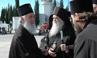 Amfilohije i Irinej na tajnom sastanku kod pape 