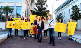 Osudimo sve ono što su proizveli fašizam i nacizam kako bi doprinijeli većem stepenu osjetljivosti na nepravdu