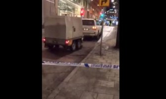 Stokholm: Eksplozija u tržnom centru (Video)