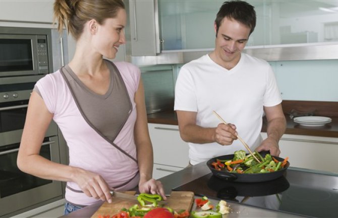 Ako ovako pripremate hranu, svakodnevno ugrožavate zdravlje