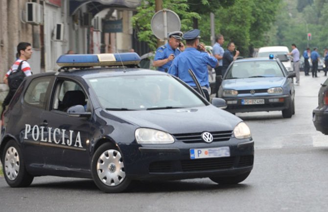 Naoružani Barani uhapšeni kod zgrade Višeg suda