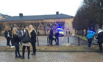  Snažna eksplozija u srednjoj školi, nema podataka o žrtvama