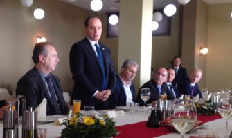 Albanija će se posvetiti poboljšanju položaja Albanaca u CG