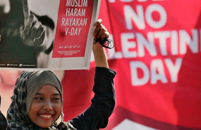 Indonezija zabranila Dan zaljubljenih