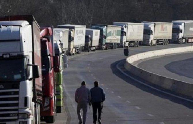 Grčki farmeri ponovo blokirali puteve i granice