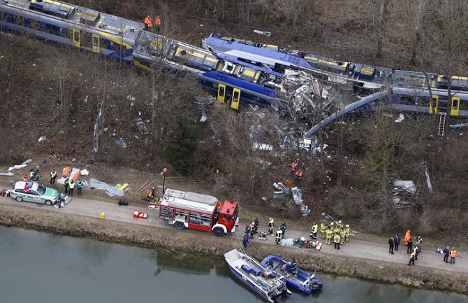 Njemačka: Greška dispečera izazvala sudar dva voza