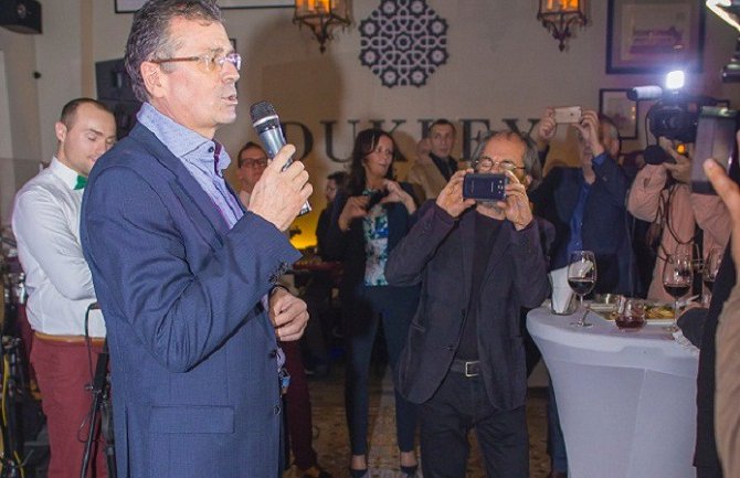 Gvozdenović: Državljani Srbije u Crnoj Gori kao kod kuće