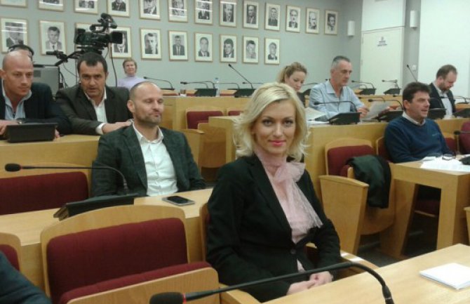 Nataša Aćimović ponovo izabrana za predsjednicu Opštine Herceg Novi