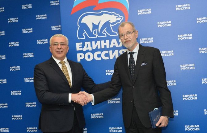 Fotografija Mandića i Petričenka dokaz postignutog sporazuma