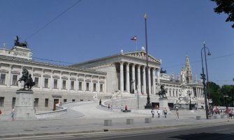 Austrijanci žele referendum o EU