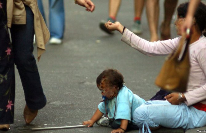 Zloupotreba djece za prosjačenje opasan kriminal, najčešće žrtve Romi i Egipćani
