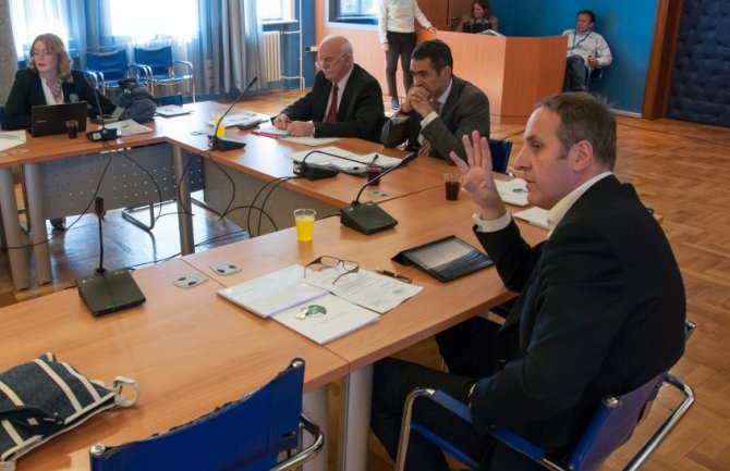 Liberali traže produžetak roka za završetak studija po starom sistemu