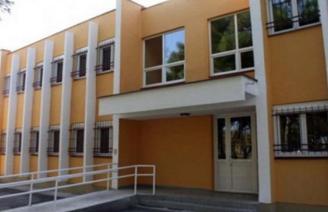 U Komanskom mostu zaraženo 40 štićenika, kritično jedna pacijentkinja