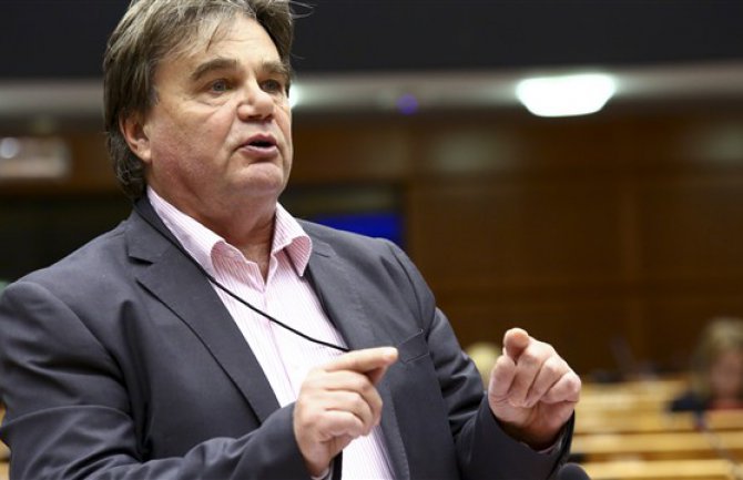 Jakovčić: Vlast i opozicija da nastave dijalog u cilju održavanja fer izbora (VIDEO)