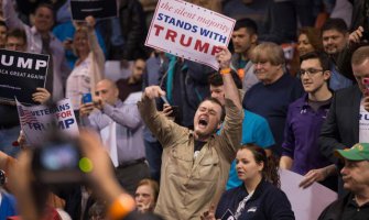 Pitsburg: Sukob Trampovih pristalica i protivnika na mitingu