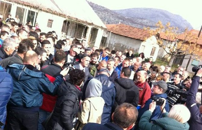 Više od 500 porodica moglo bi ostati bez krova nad glavom