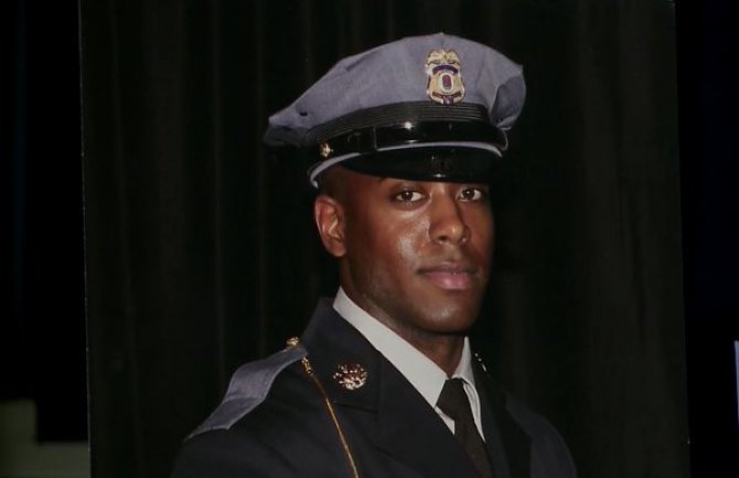 SAD: Policija ubila agenta na zadatku