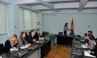 Dobri bilateralni odnosi upućuju na kontinuiranu saradnju CG i Albanije