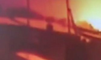 Novi snimak pada aviona, pilot ignorisao upozorenje o lošem vremenu?