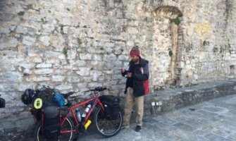 Brazilac biciklom obilazi svijet, stigao u CG