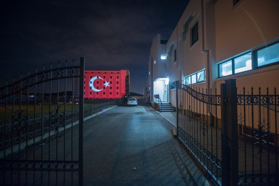 201603252149417816628481Web