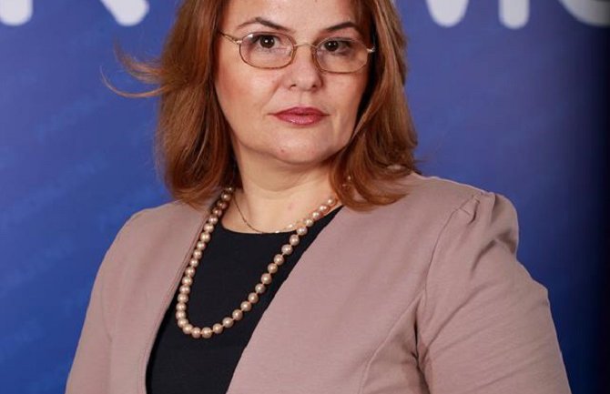 Crnić: Da li su nadležni imali bolje rješenje za direktora Doma zdravlja u HN?