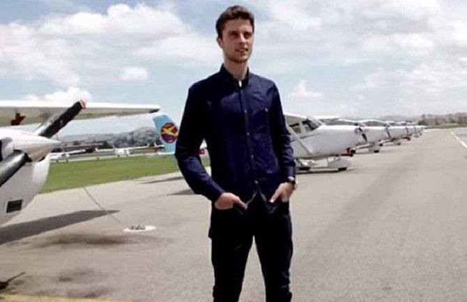 Upoznajte najmlađeg crnogorskog avijatičara