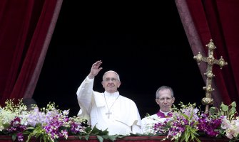 Papa Franja: Oružjem ljubavi  da se borimo protiv slijepog i brutalnog nasilja