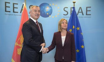 Mogerini na sastanku sa Đukanovićem: Pristupanje CG NATO-u će doprinijeti stabilnosti regiona