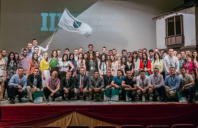 Mladi BS doprinose afirmaciji politike