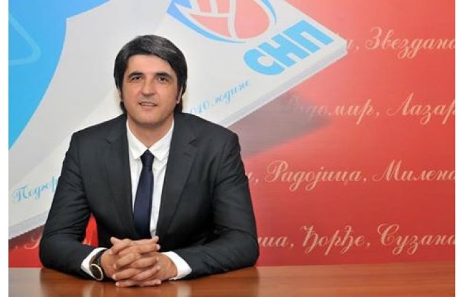 Samardžić: O Tivtu i njegovim interesima treba da se odlučuje u Tivtu, a ne u Podgorici