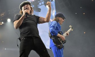 Istraživanje: Pjesma AC/DC-a poboljšava dejstvo lijekova protiv raka (VIDEO)