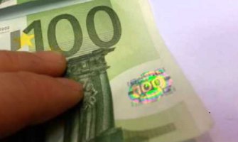 Pazarili lažnim eurima na ulcinjskoj pijaci