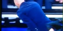 Zidan postao hit na internetu: Pukle mu pantalone poslije Ronaldovog gola (VIDEO)