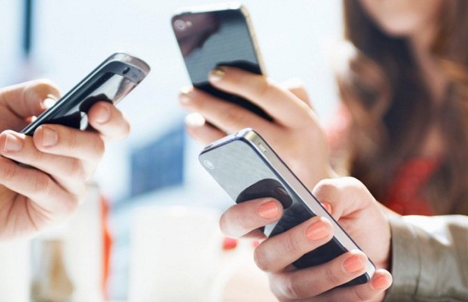 Upravni sud poništio odluku o snižavanju cijena rominga 