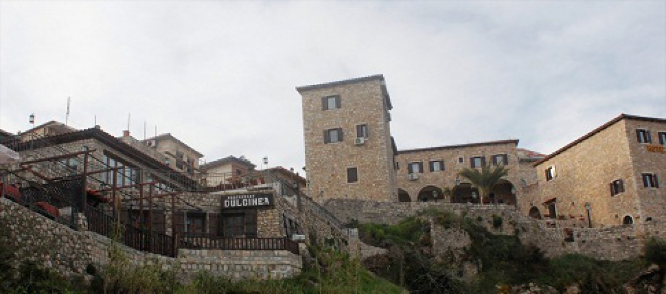 201604172155411837746384Web