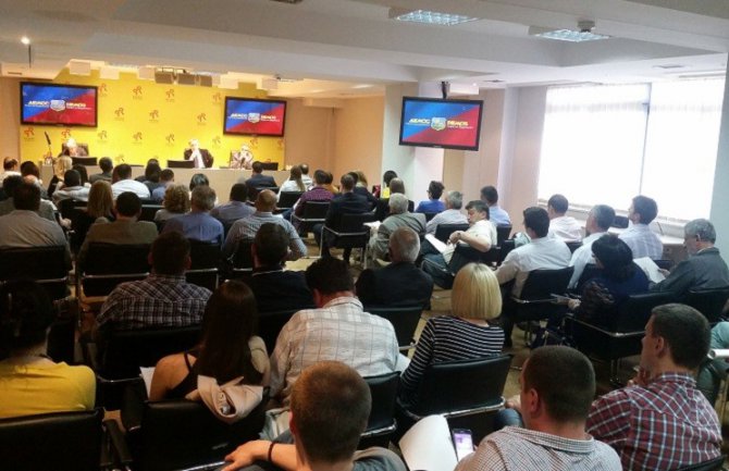 Demos podržao potpisivanje Sporazuma