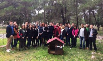 Podgorica: Ukradene kućice za pse u park šumi 13. jul