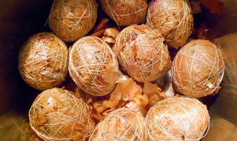 Pripreme za Vaskrs: Jaja za farbanje od osam do 15 centi