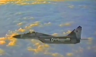 Ruski MIG-31 presreo američkog 