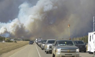 Požar u Kanadi van kontrole, evakuisan cijeli grad