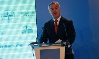 Đukanović večeras predlaže ministre ako se opozicija ne dogovori