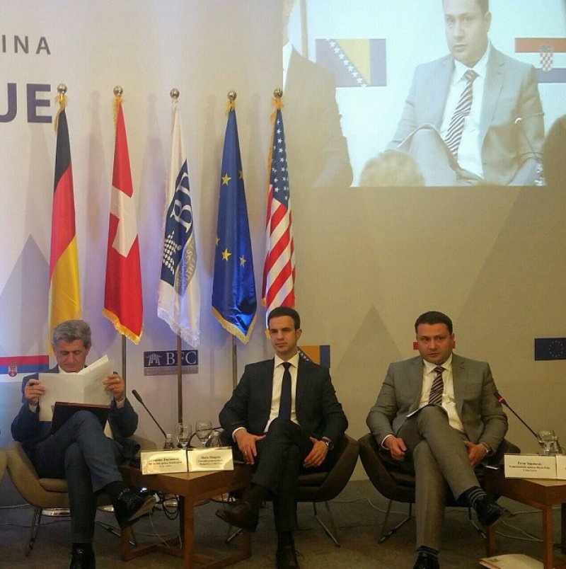 13199189102098391164825301823973120o