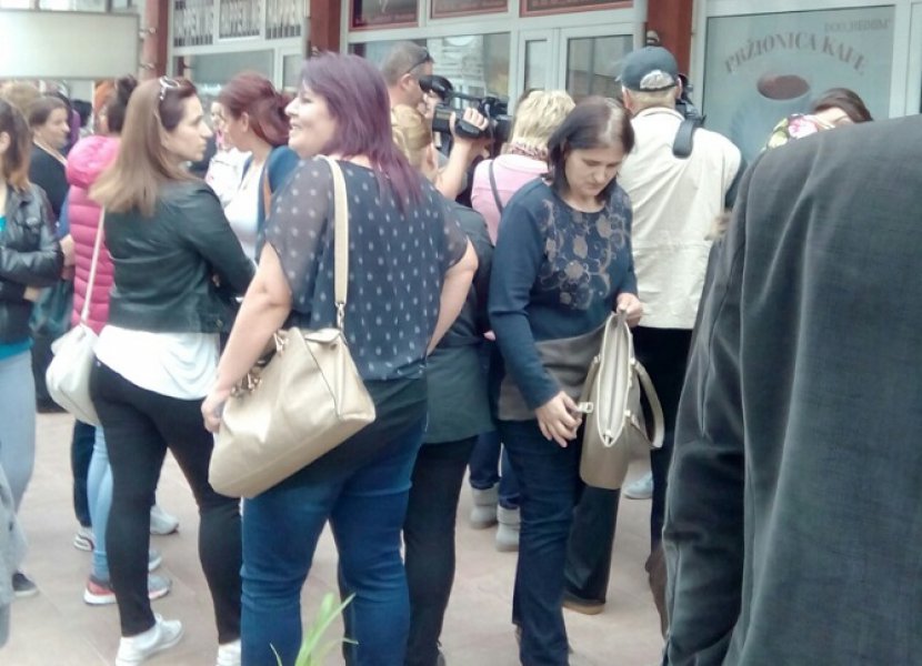 imagedae26b9d3e9dacba2bac81d63e2480496db3b31c805319b97b75f27f172e7004V