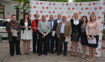 Priznanja za najzaslužnije dobrovoljne davaoce krvi