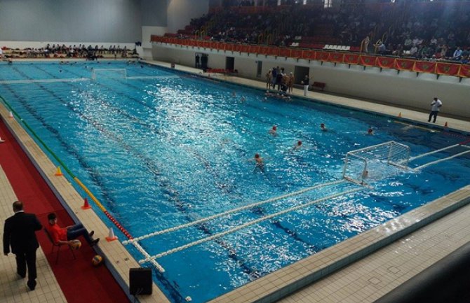 Otvoren bazen u Nikšiću