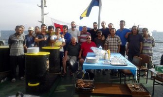 Kapetan iz Herceg Novog na brodu organizovao proslavu Dana nezavisnosti