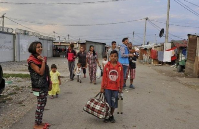 Građane na Kampu Konik potrebno informisati o njihovim pravima