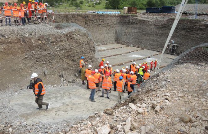 U vrijeme najvećeg intenziteta radova na autoputu radiće 3,5 hiljade radnika